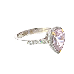 Пръстен с капковиден топаз и диаманти