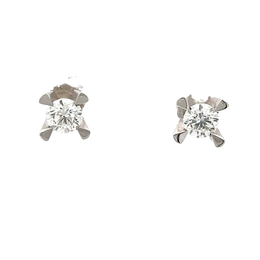 Обеци с диаманти