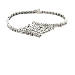 Гривна с диаманти