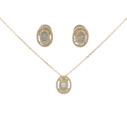 Колие и обеци с диаманти