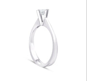 Годежен пръстен с диамант модел Classic