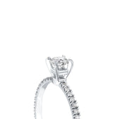 Годежен пръстен с диаманти модел Classic