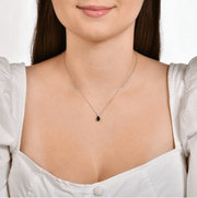 Диамантено колие с капковиден изумруд