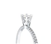 Годежен пръстен с диаманти модел Princess